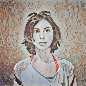 Meet your Posher, Camila